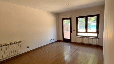 Photo 5 of Single-family semi-detached for rent in Parque de la Coruña - Las Suertes, Collado Villalba