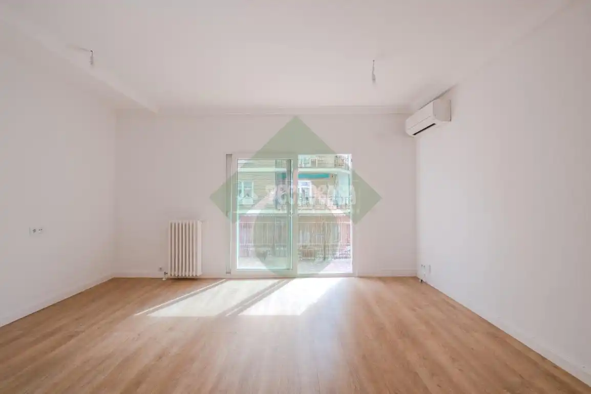 Habitación de Piso de alquiler en Madrid con Aire acondicionado