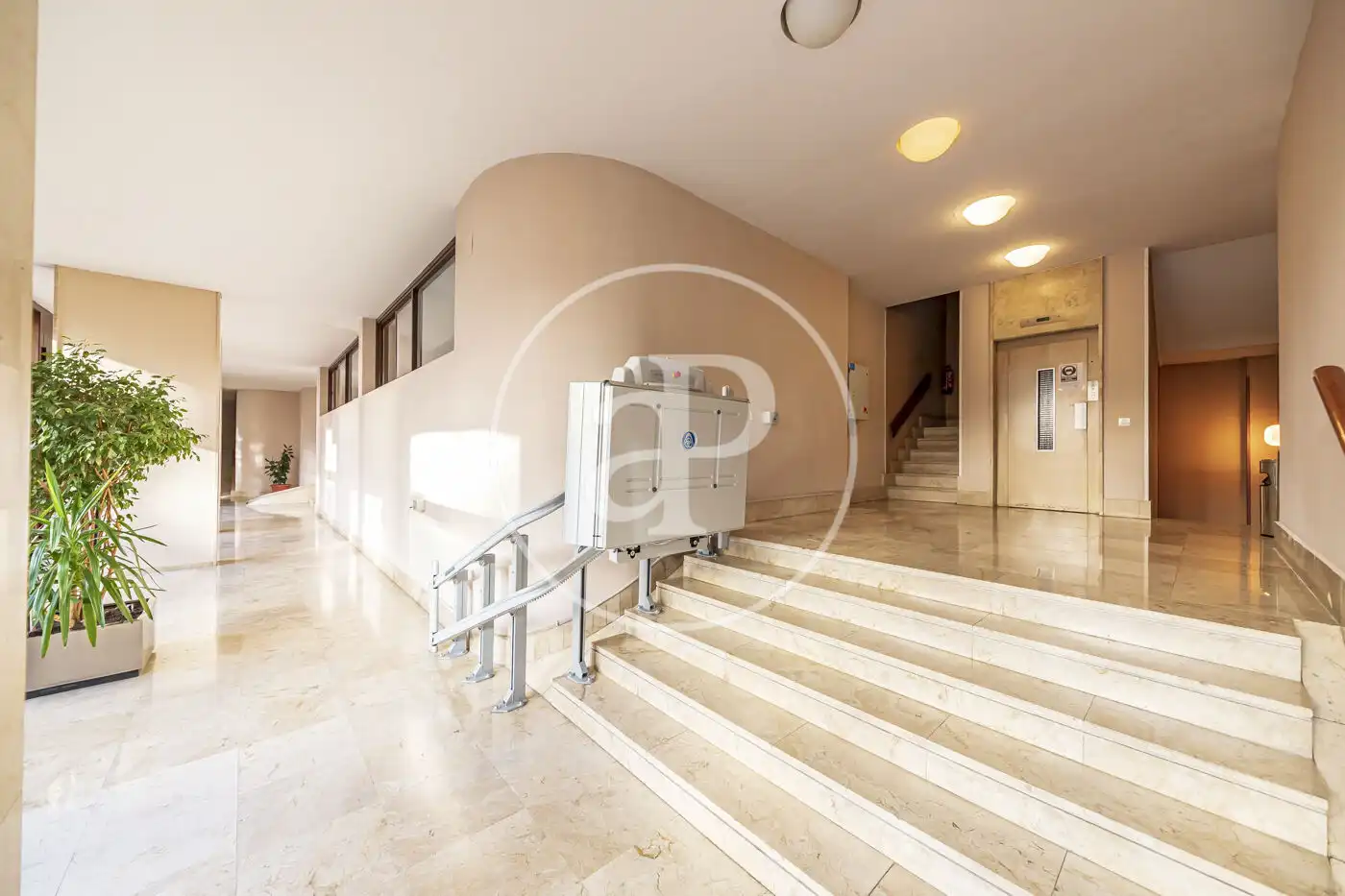 Flat for rent in Madrid  with Air Conditioner, Heating and Private garden