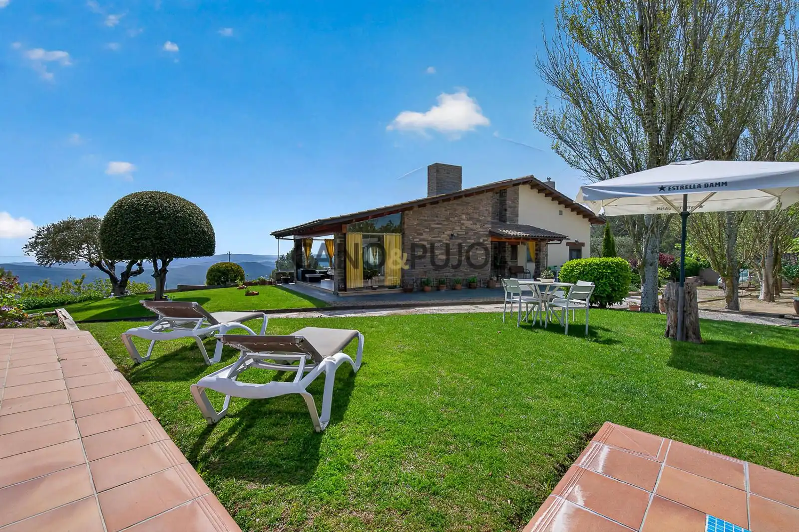 Maison avec piscine à vendre à Corbera de Llobregat