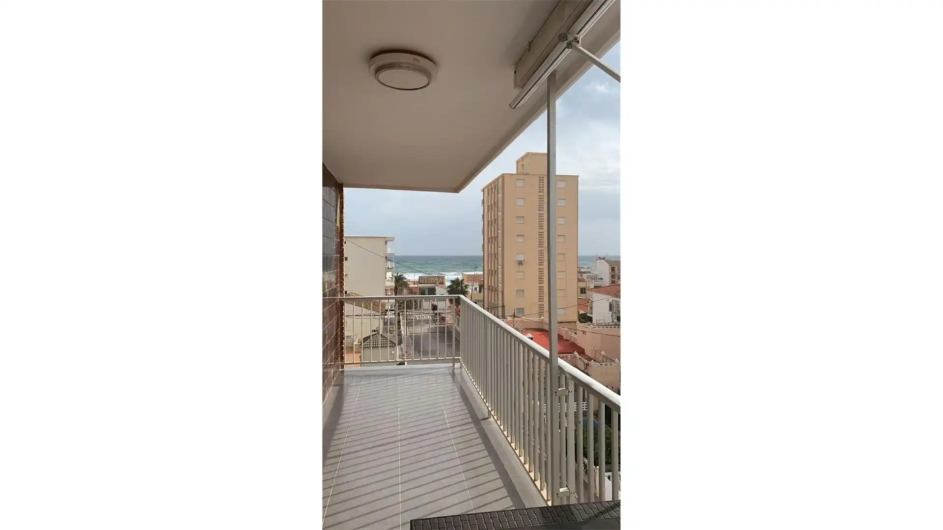 Terraza de Apartamento en venta en Piles con Aire acondicionado, Terraza y Amueblado