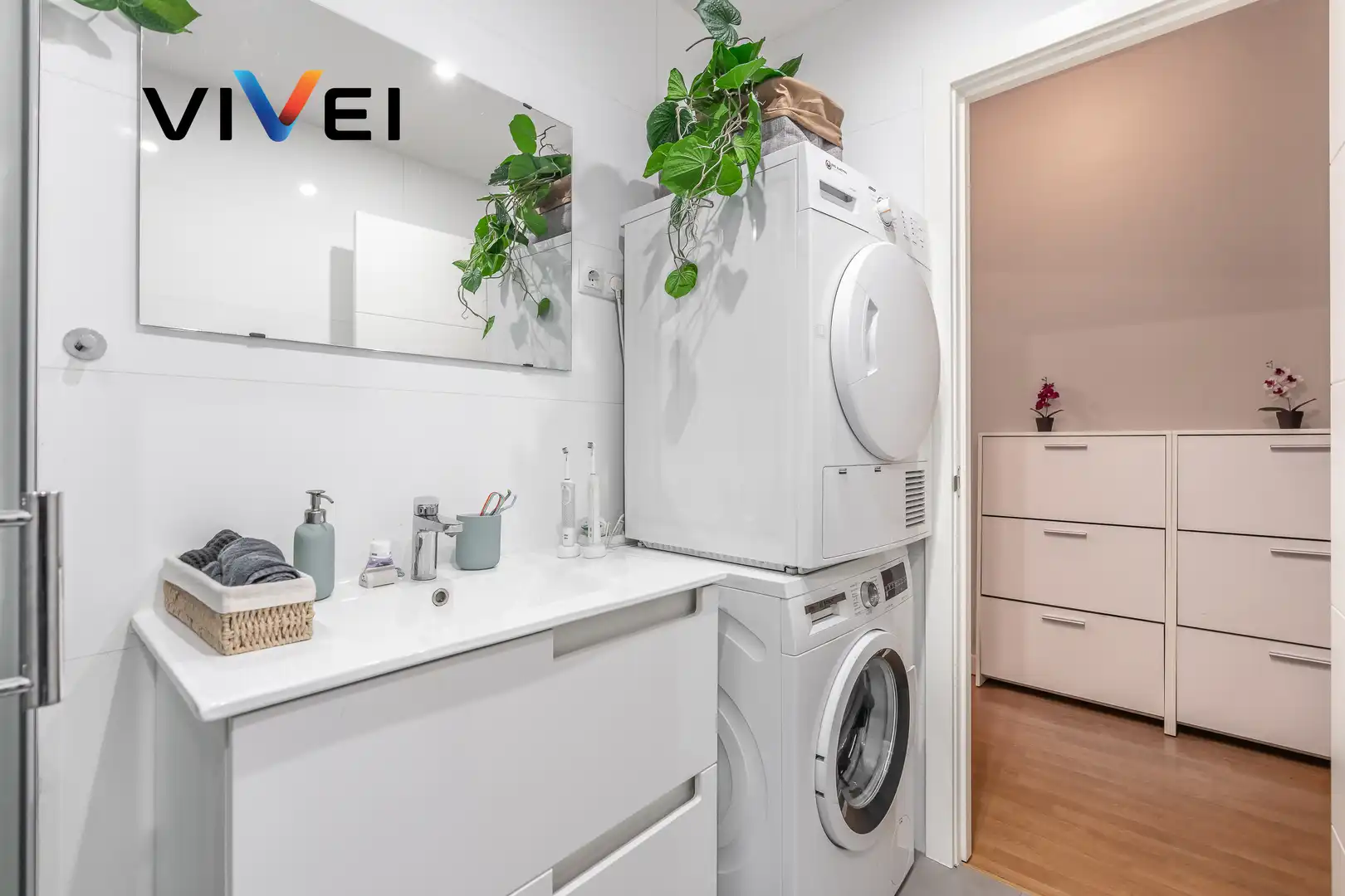 Piso con ascensor en venta en Calle de Torres Miranda, imagen 25
