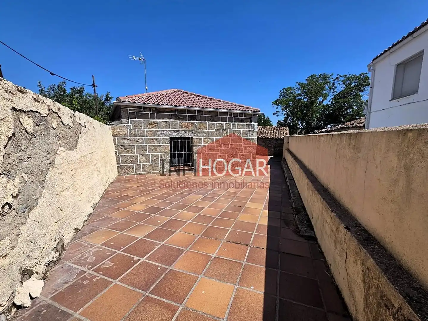 Terrassa de Casa o xalet en venda en Pradosegar amb Calefacció i Moblat