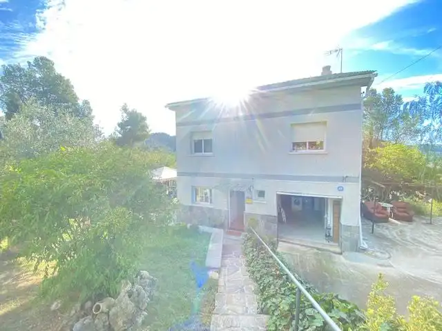 Vista exterior de Casa o chalet en venta en Vallirana con Calefacción, Jardín privado y Terraza