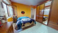 Dormitori de Casa o xalet en venda en Mutxamel amb Terrassa