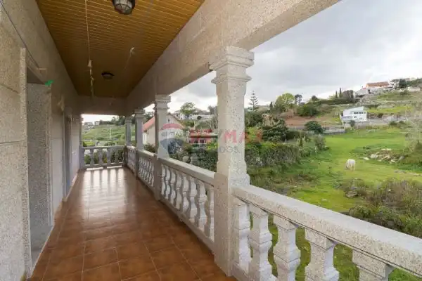 Xalet amb terrassa en venda a Moaña, imagen 2