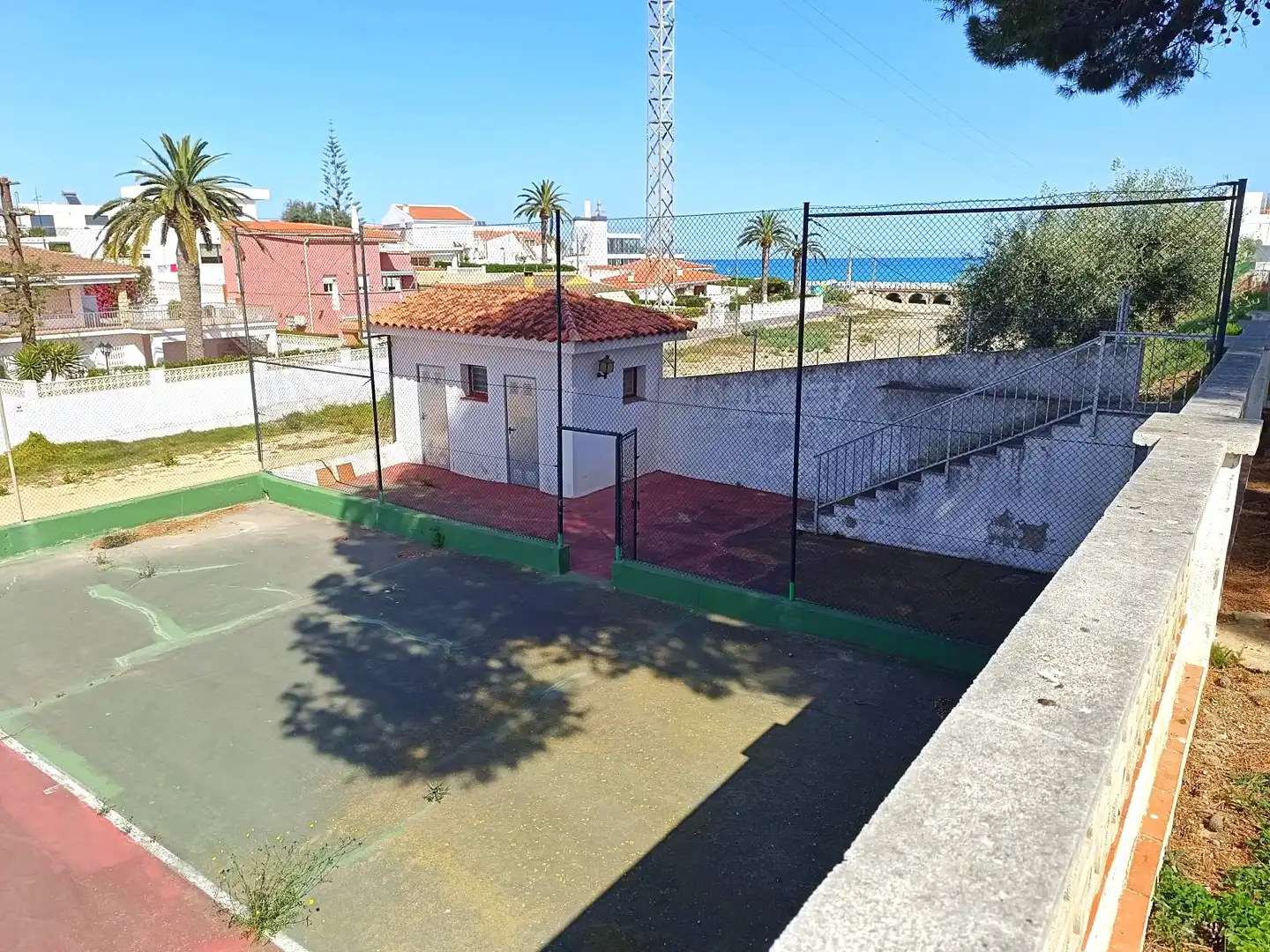 Vista exterior de Casa o chalet en venta en Vinaròs con Jardín privado, Terraza y Piscina