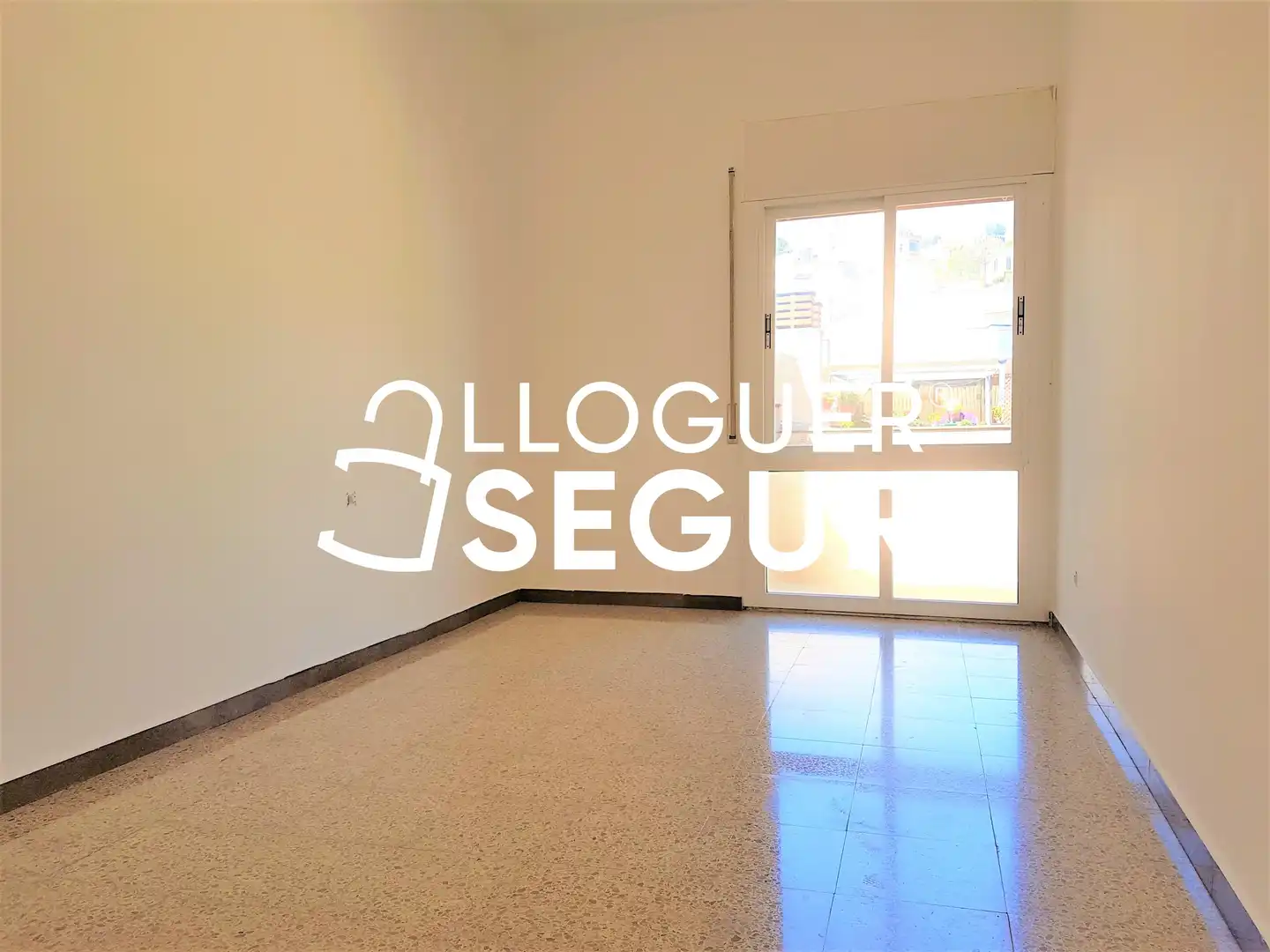 Attic for rent in Callao, Caldes d'Estrac