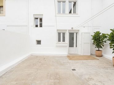 Casa con balcón en venta en Doctor Velasco 11