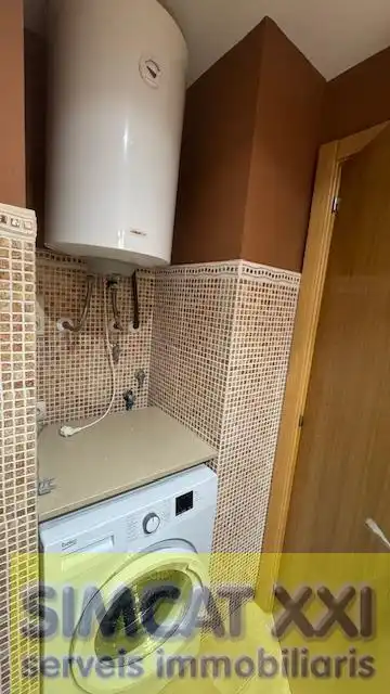 Badezimmer von Wohnung zum Verkauf in Sant Pere Pescador mit Klimaanlage, Terrasse und Gemeinschaftspool