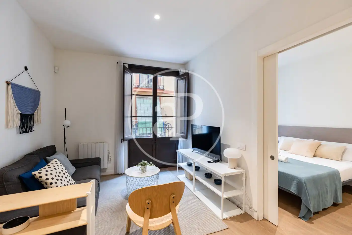 Piso con terraza en venta en Carrer de Sant Bertran, imagen 2