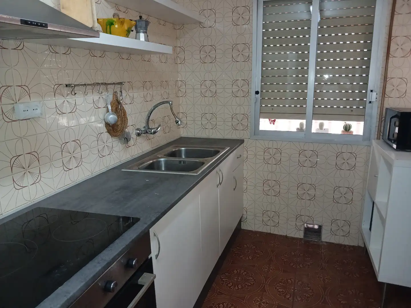 Apartment for sale in Carrer Peruga 100, imagen 4