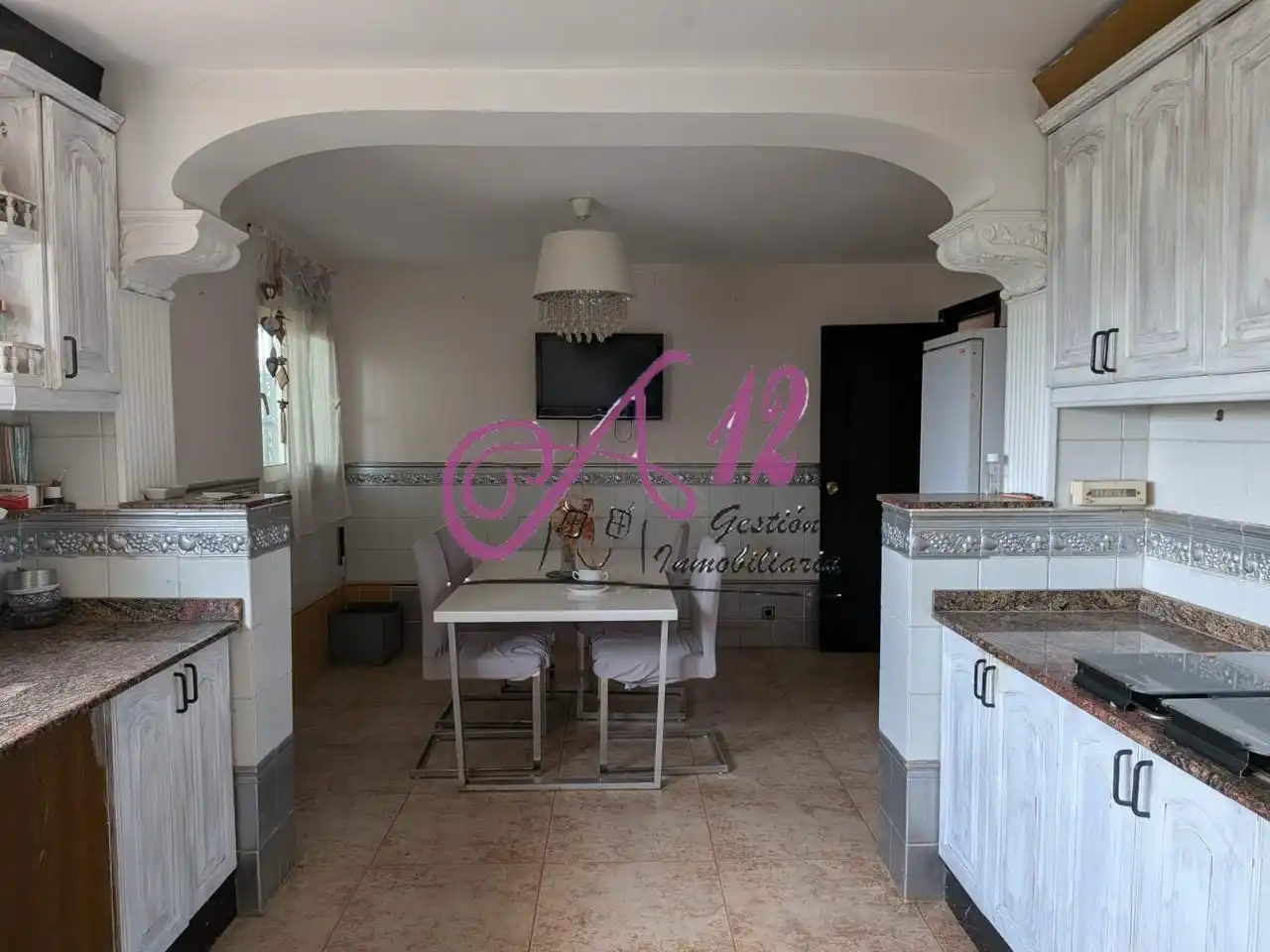 Kitchen of Houses for sale in La Pobla de Vallbona  with Swimming Pool
