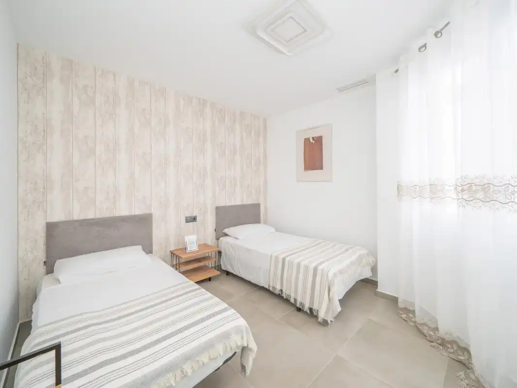 Edifici en venda a C. de Pedro Lorca, Centro - Muelle Pesquero