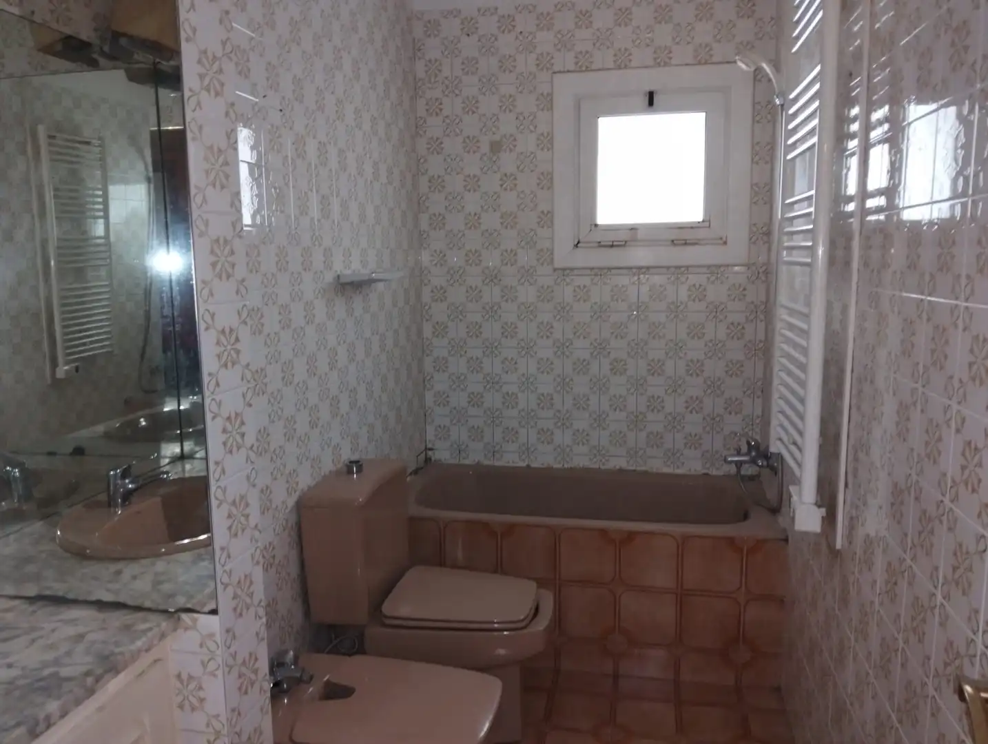 Badezimmer von Wohnung zum Verkauf in Parc Bosc - Castell