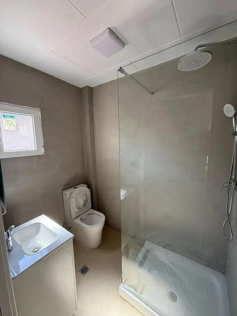 Baño de Piso en venta en Alcàsser con Terraza y Balcón