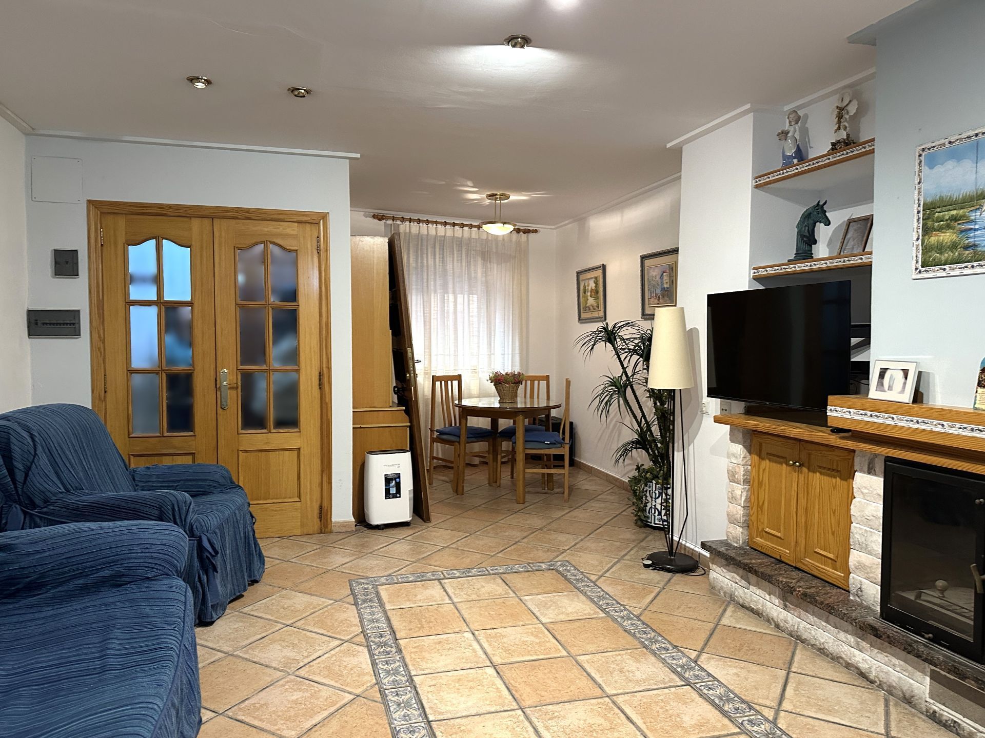 Living room of Country house for sale in Ontinyent  with Air Conditioner, Heating and Terrace