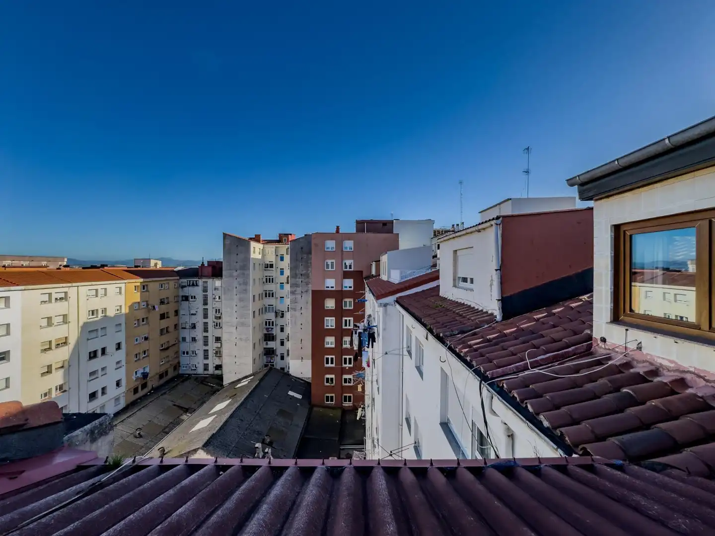 Vista exterior de Pis en venda en Santander amb Calefacció, Terrassa i Moblat