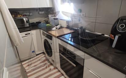 Kitchen of Flat for sale in  Madrid Capital  with Air Conditioner, Heating and Parquet flooring