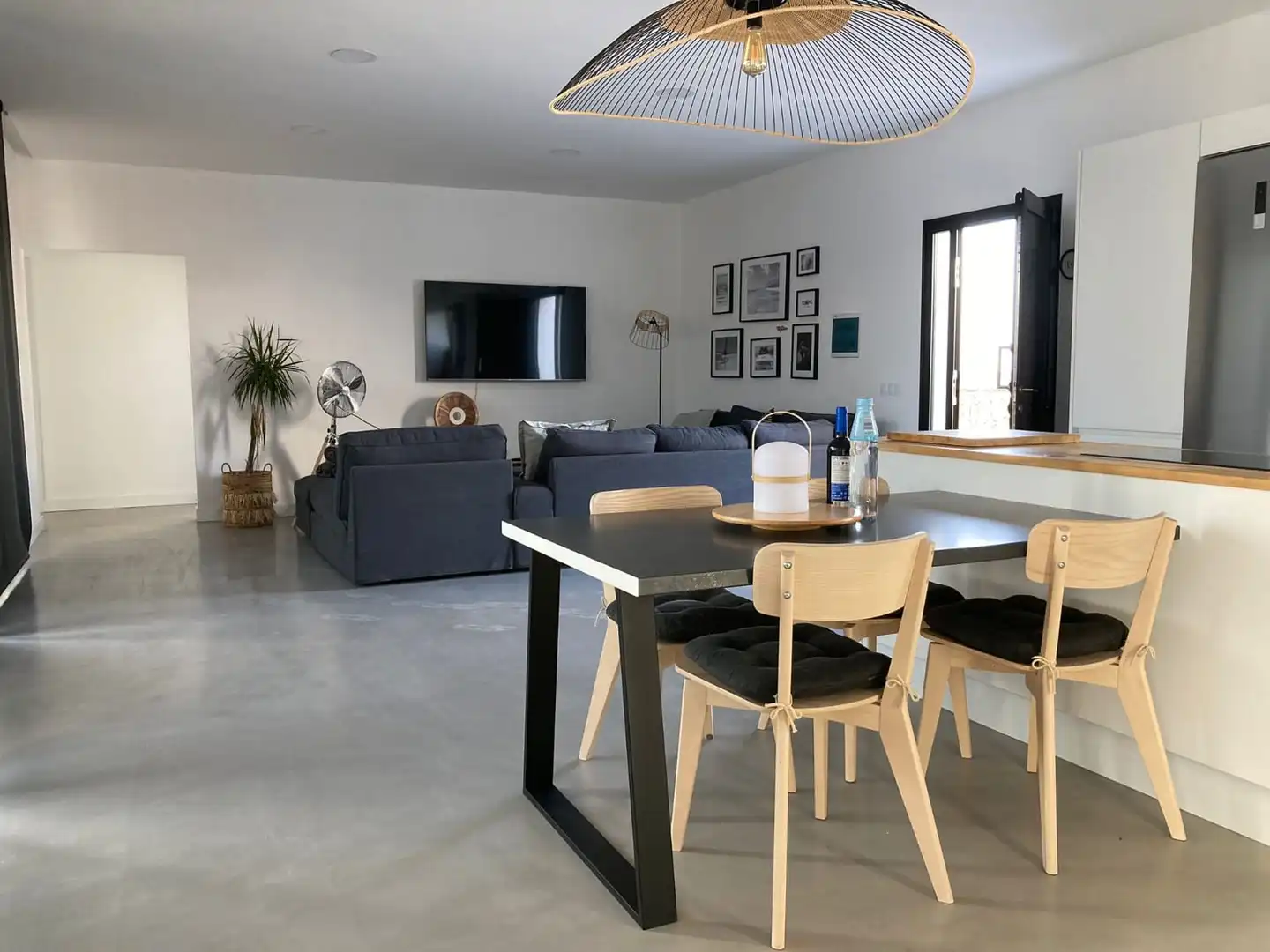 Sala d'estar de Casa adosada en venda en La Oliva amb Jardí privat, Terrassa i Piscina