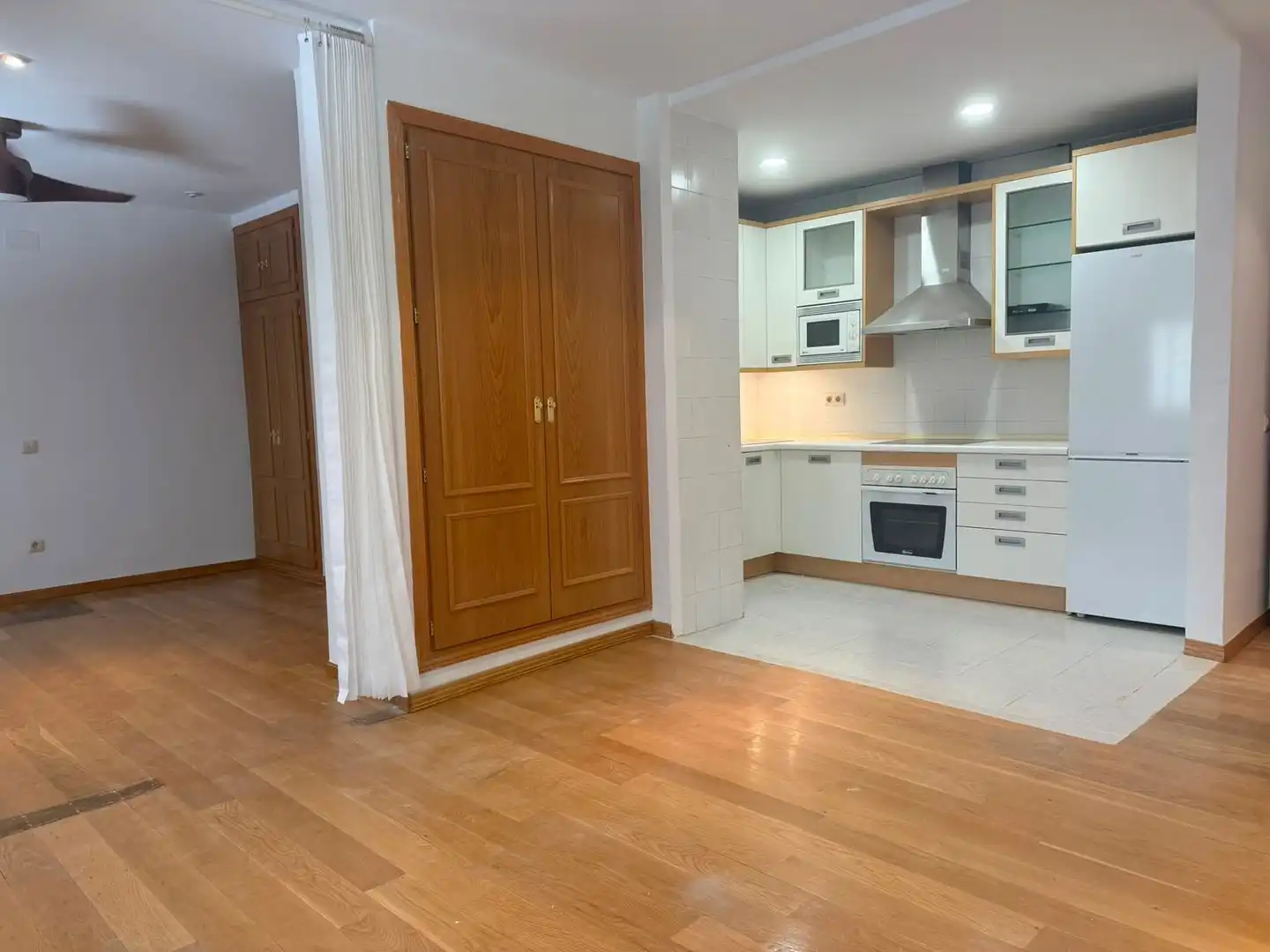 Küche von Wohnung zur Miete in Madrid mit Heizung und Schwimmbad