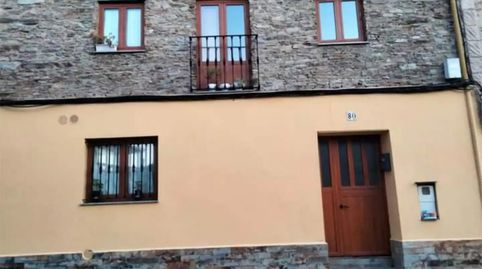 Foto 2 de Casa adosada en venta en N-640, 28, Vegadeo, Asturias