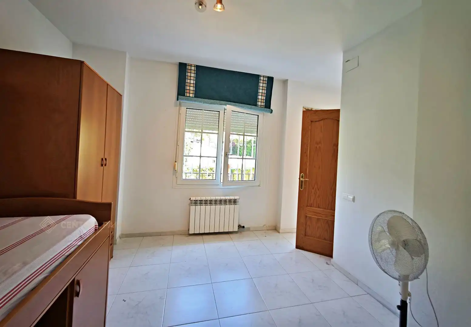 Dormitori de Casa o xalet en venda en Tarragona amb Calefacció, Jardí privat i Terrassa