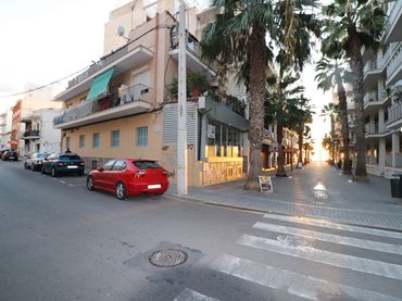 Local comercial en venta en Carrer de Trasimè 1