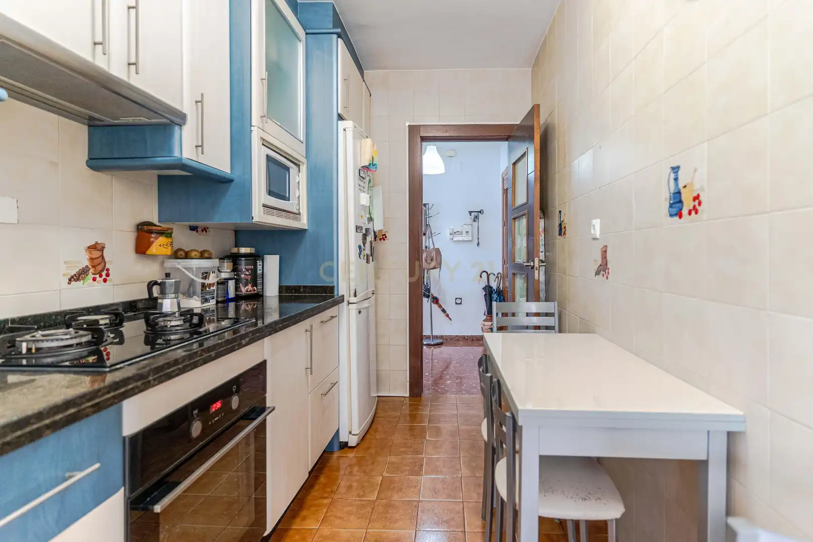 Cuina de Apartament en venda en Salobreña amb Aire condicionat, Forn i Rentadora