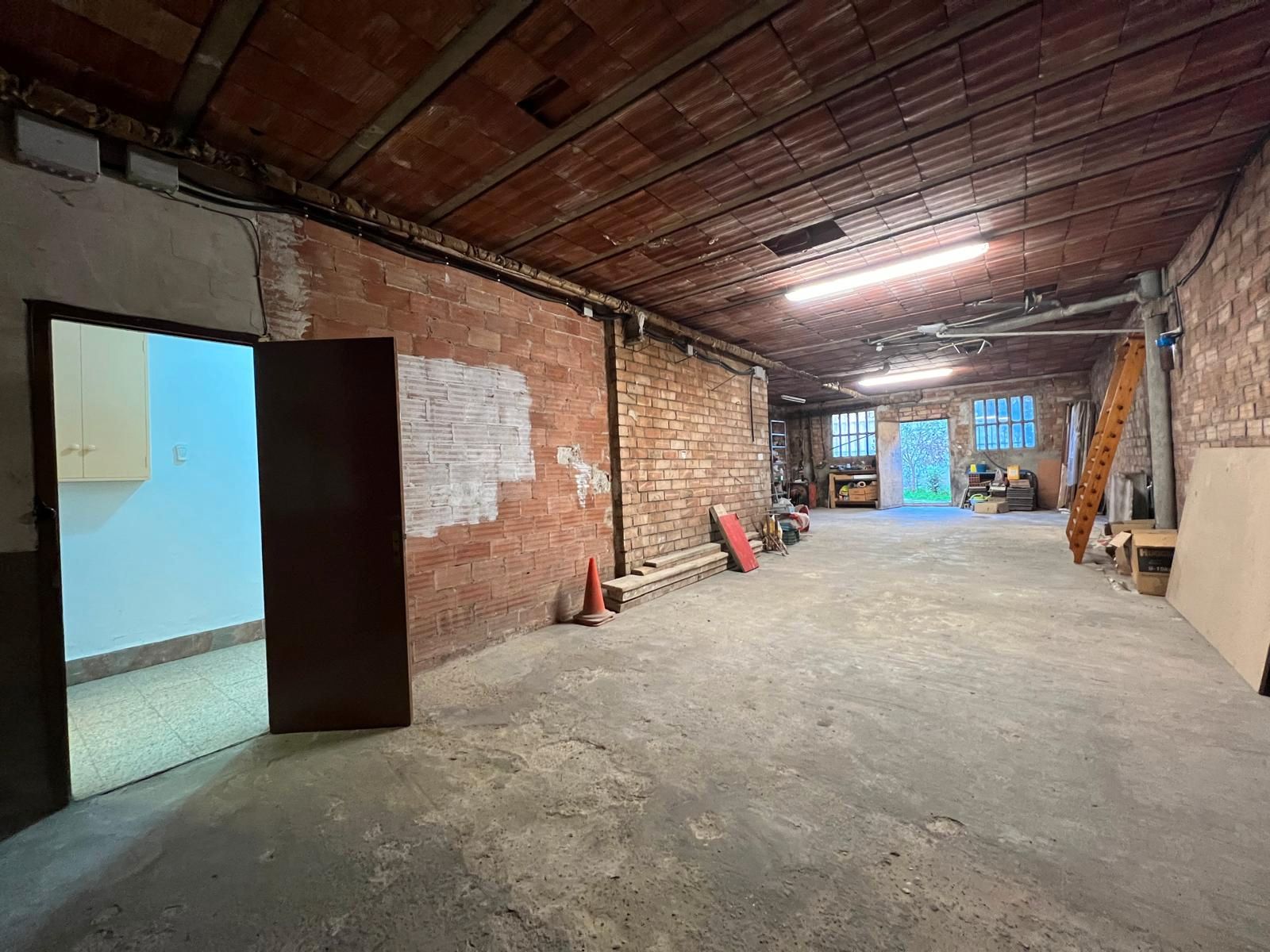 House or chalet for sale in Igualada  with Private garden, Terrace and Oven