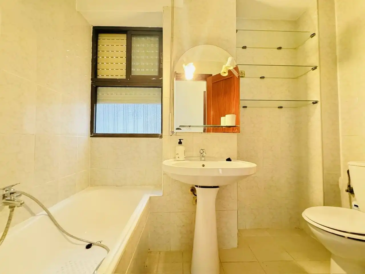 Bathroom of Flat for sale in Torrox