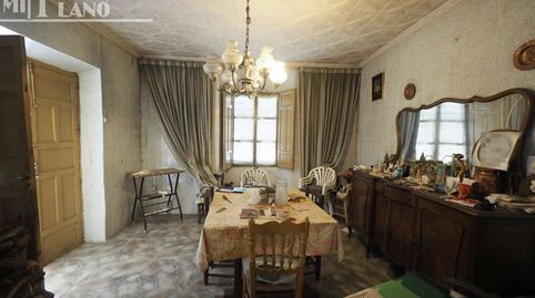 Casa para reformar o derribar en el centro con 196 m2, por sólo 69.000 Euros