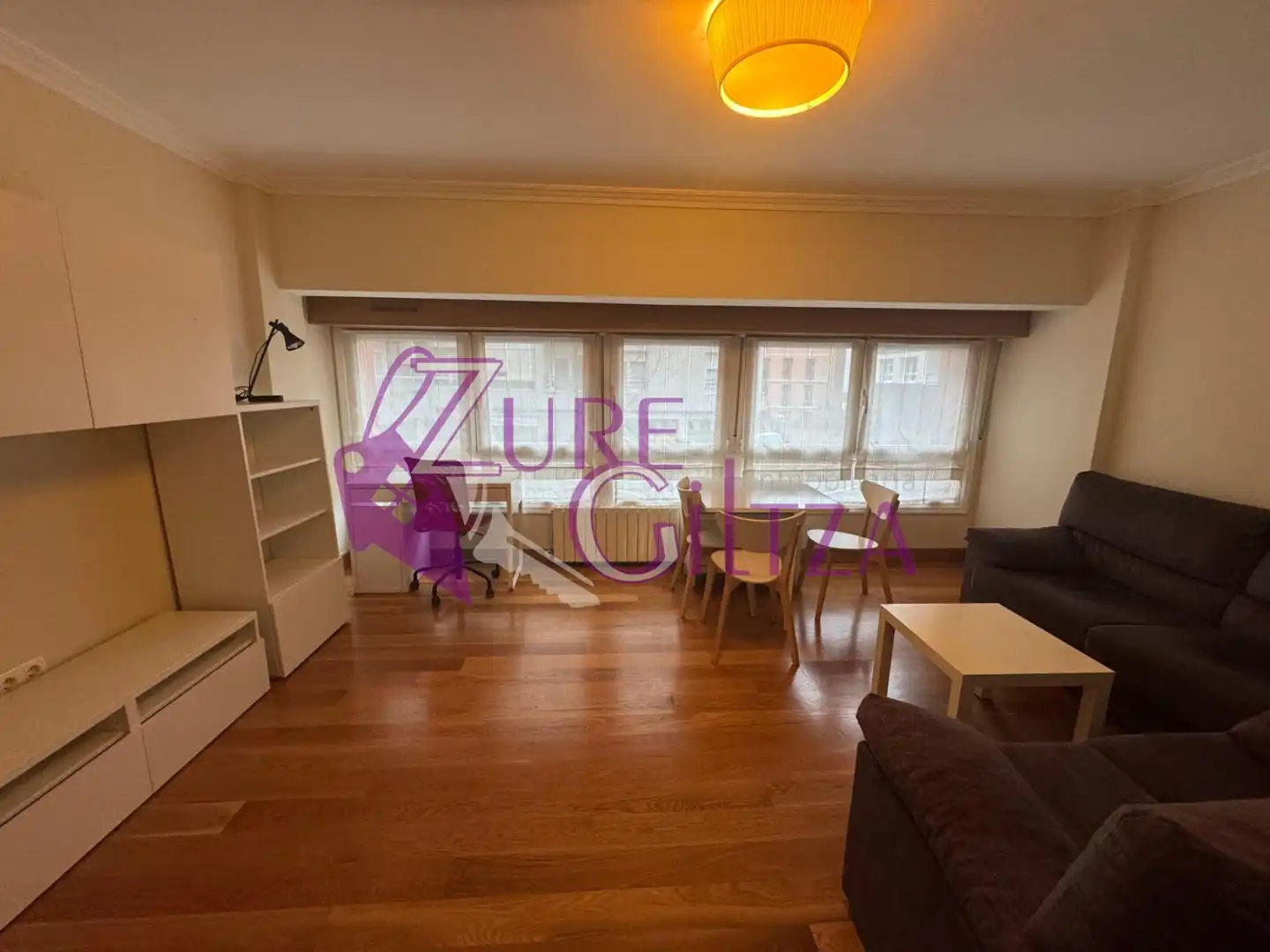 Wohnzimmer von Wohnung zum Verkauf in Durango mit Heizung, Abstellraum und Möbliert