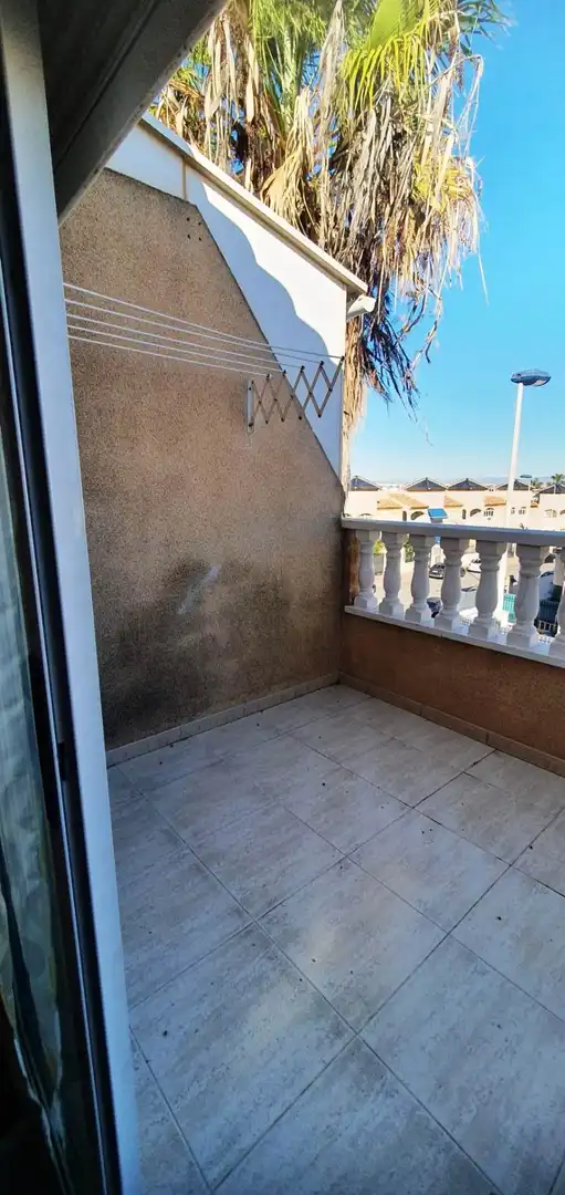 Terraza de Casa o chalet de alquiler en Torrevieja con Terraza, Amueblado y Balcón
