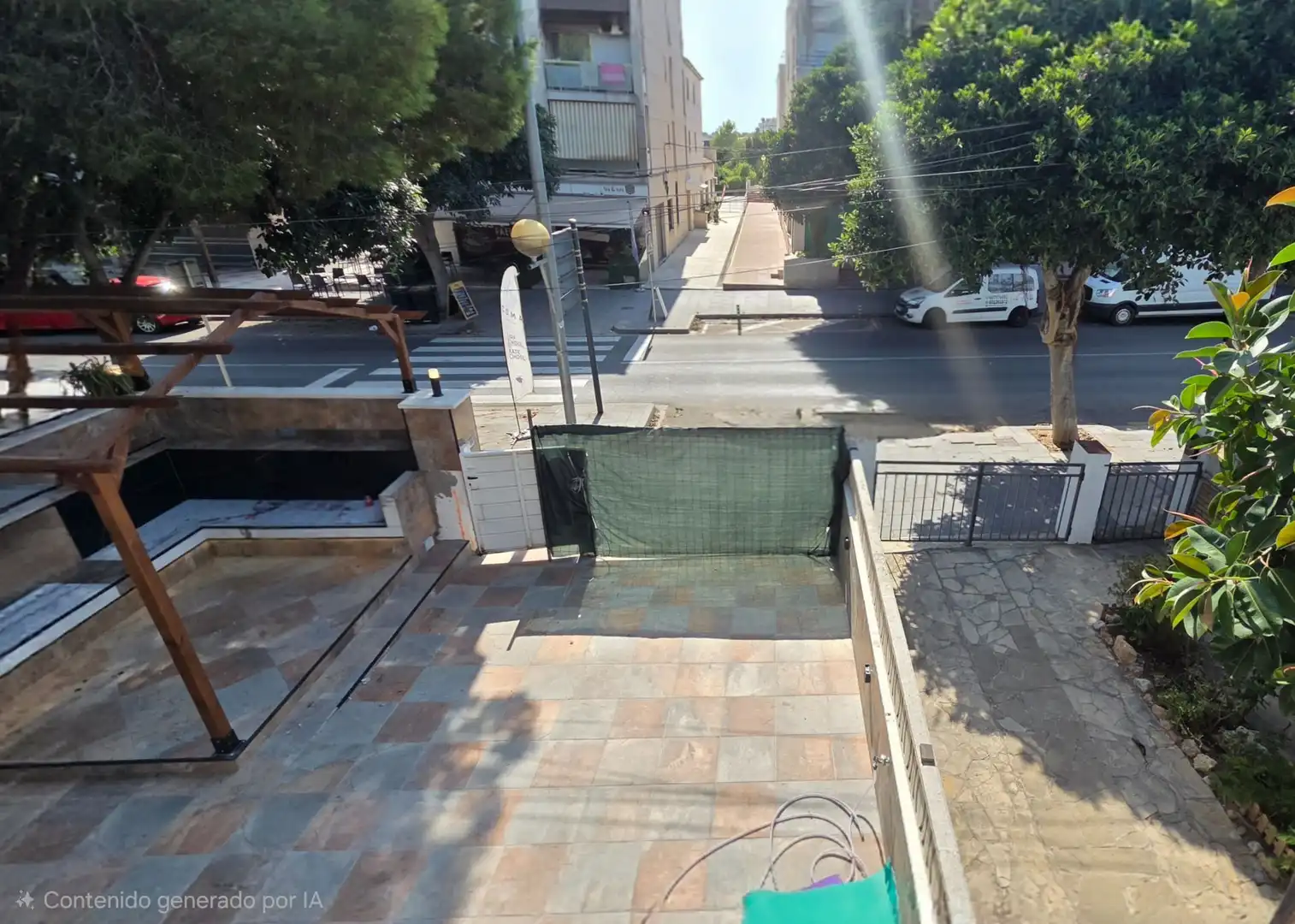 Vista exterior de Casa o xalet en venda en El Vendrell amb Jardí privat, Terrassa i Piscina comunitària