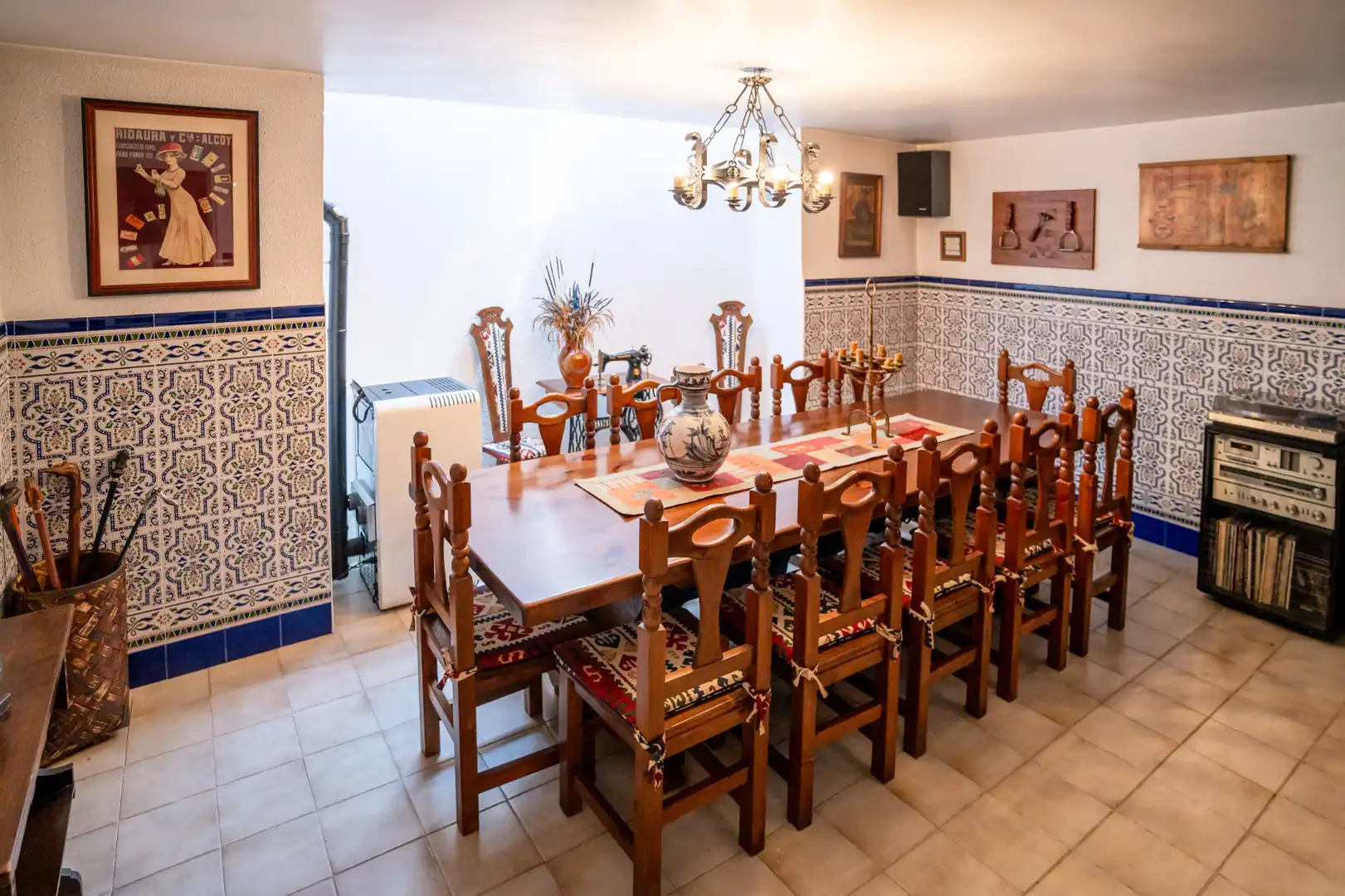 Detached homes for sale in Avenida de Movera, Movera