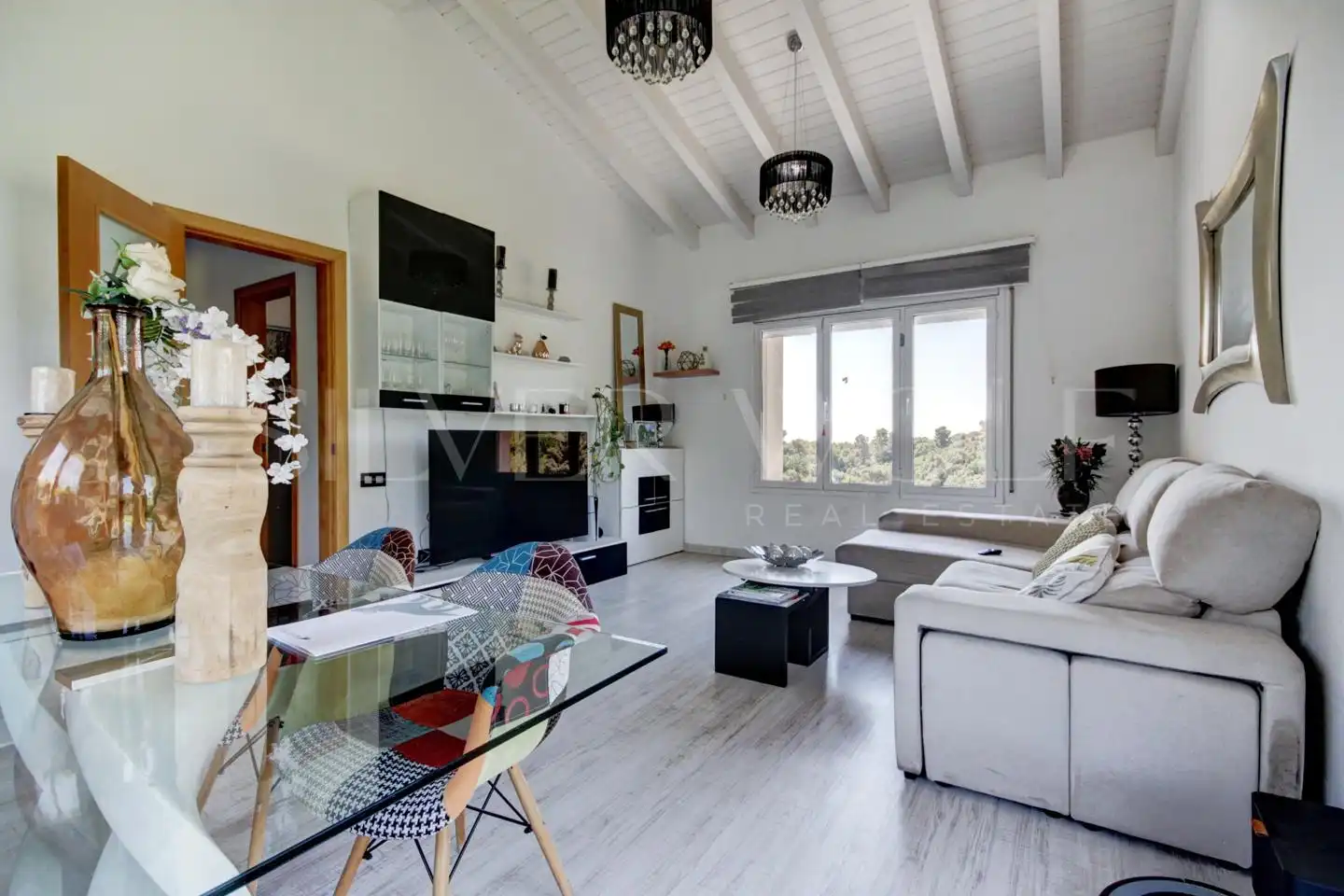 Sala d'estar de Casa o xalet en venda en Caldes de Montbui amb Aire condicionat, Calefacció i Jardí privat