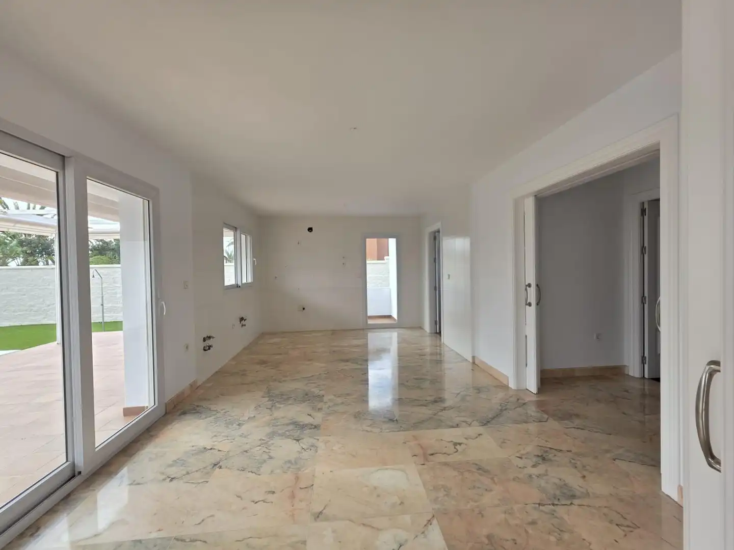 Casa o xalet en venda en El Ejido amb Traster, Piscina i Alarma