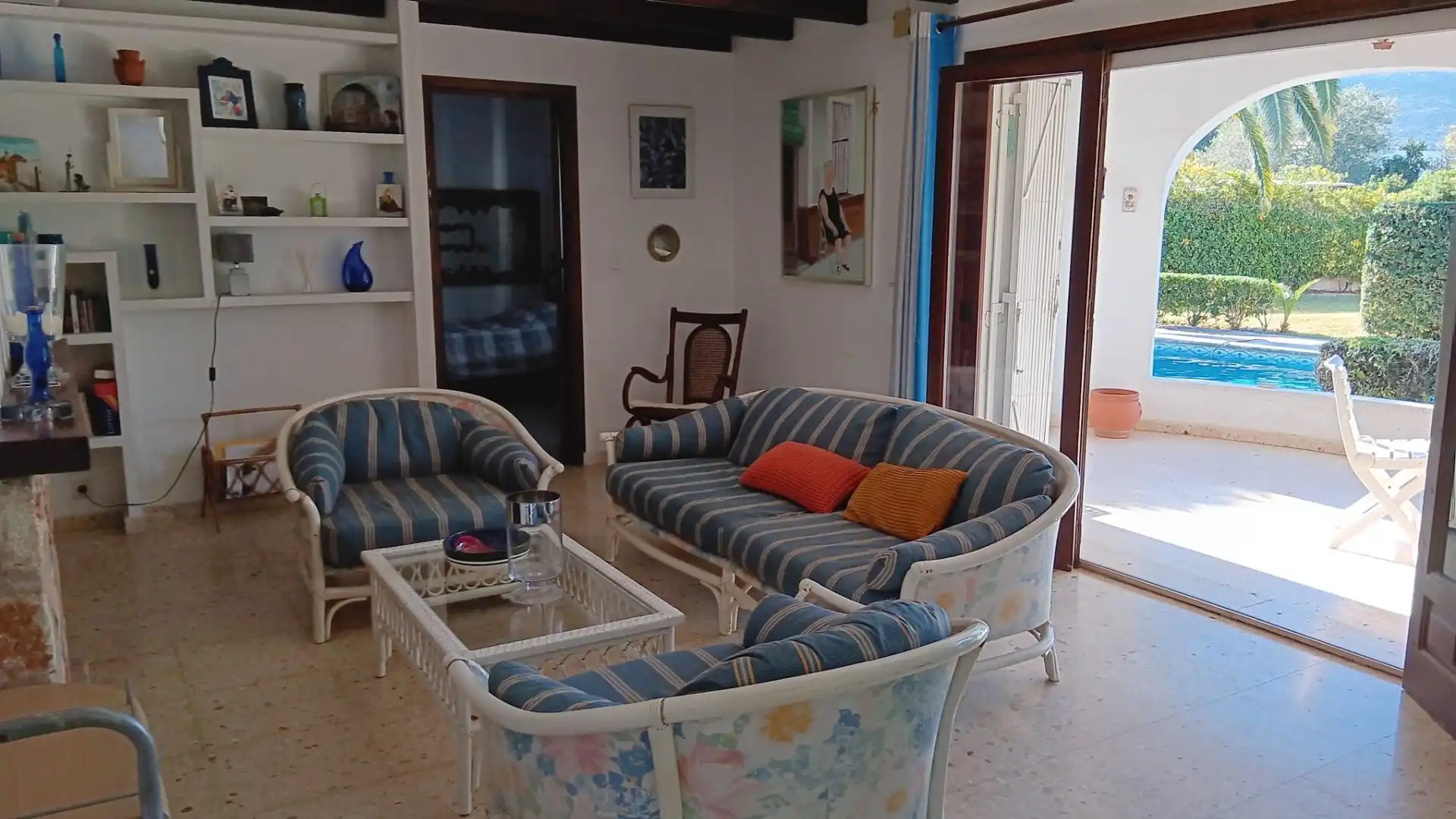 Sala d'estar de Casa o xalet en venda en Dénia amb Aire condicionat, Calefacció i Jardí privat