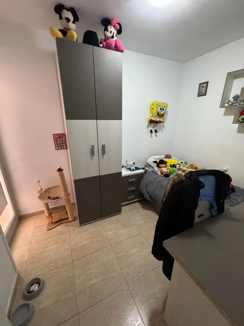 Dormitori de Pis en venda en Alicante / Alacant amb Balcó