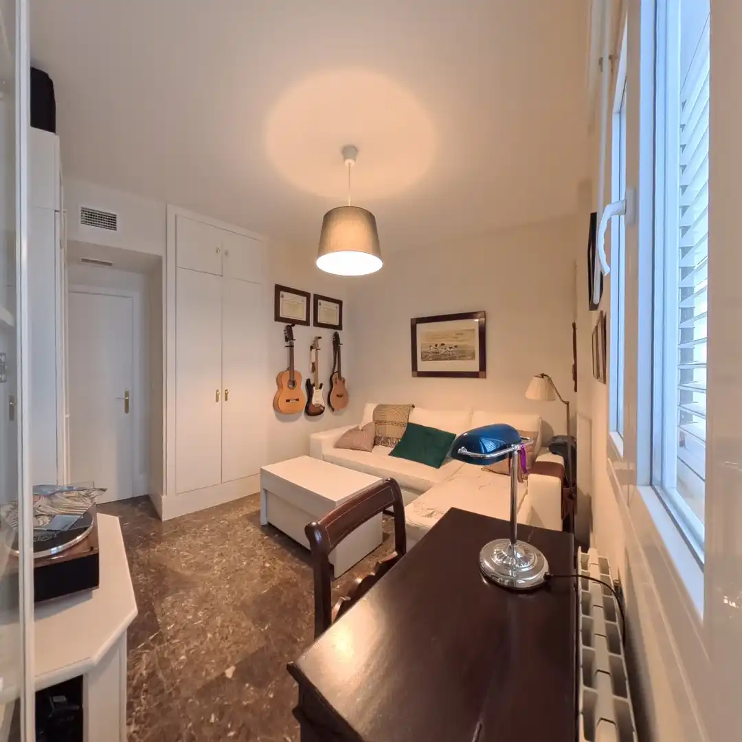 Sala de estar de Piso en venta en Sevilla con Aire acondicionado, Calefacción y Trastero