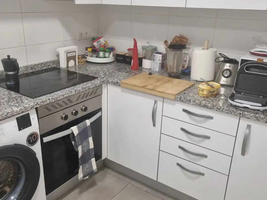 Cocina de Piso para compartir en Madrid con Aire acondicionado, Calefacción y Parquet