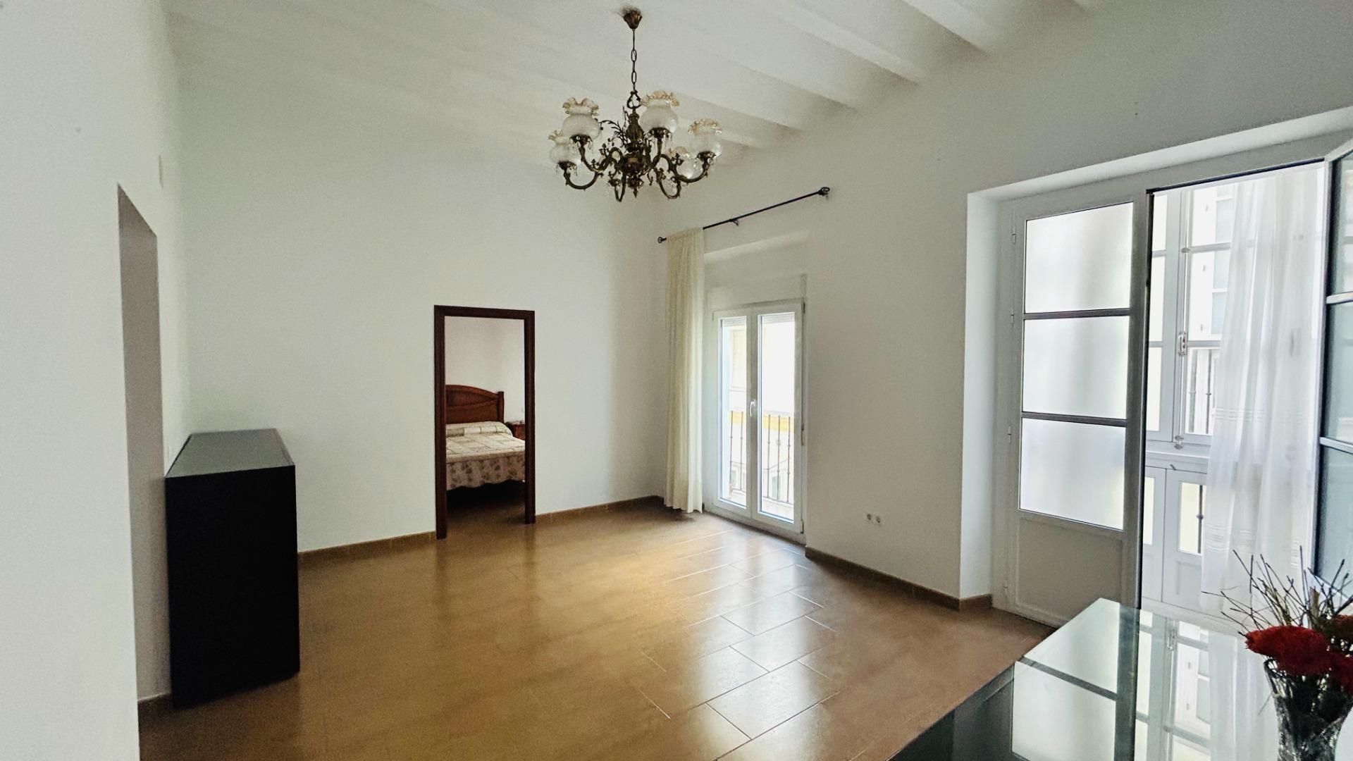 Flat for sale in  Cádiz Capital  with Balcony