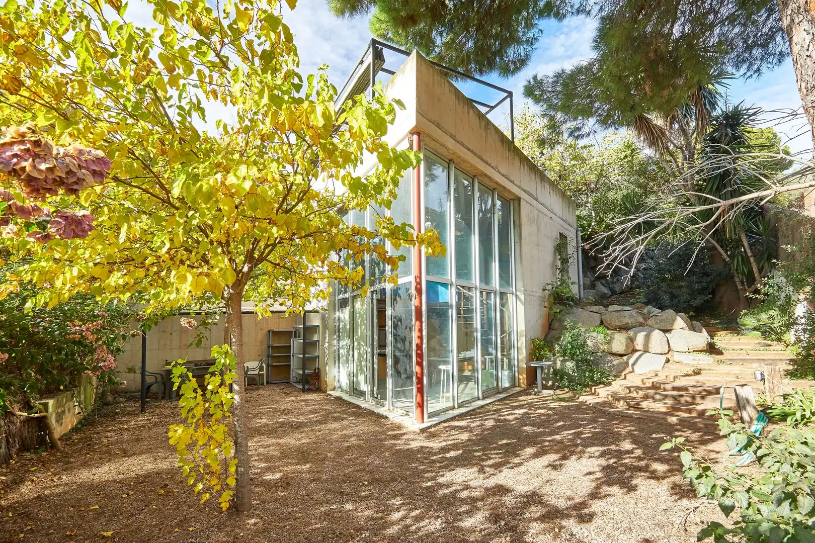 Außenansicht von Haus oder Chalet zum Verkauf in Premià de Dalt mit Klimaanlage, Heizung und Privatgarten