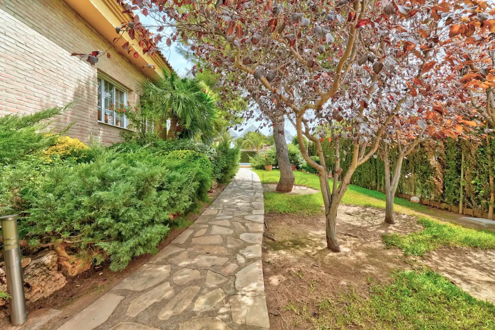Garden of Houses for sale in La Pobla de Vallbona  with Heating, Private garden and Terrace