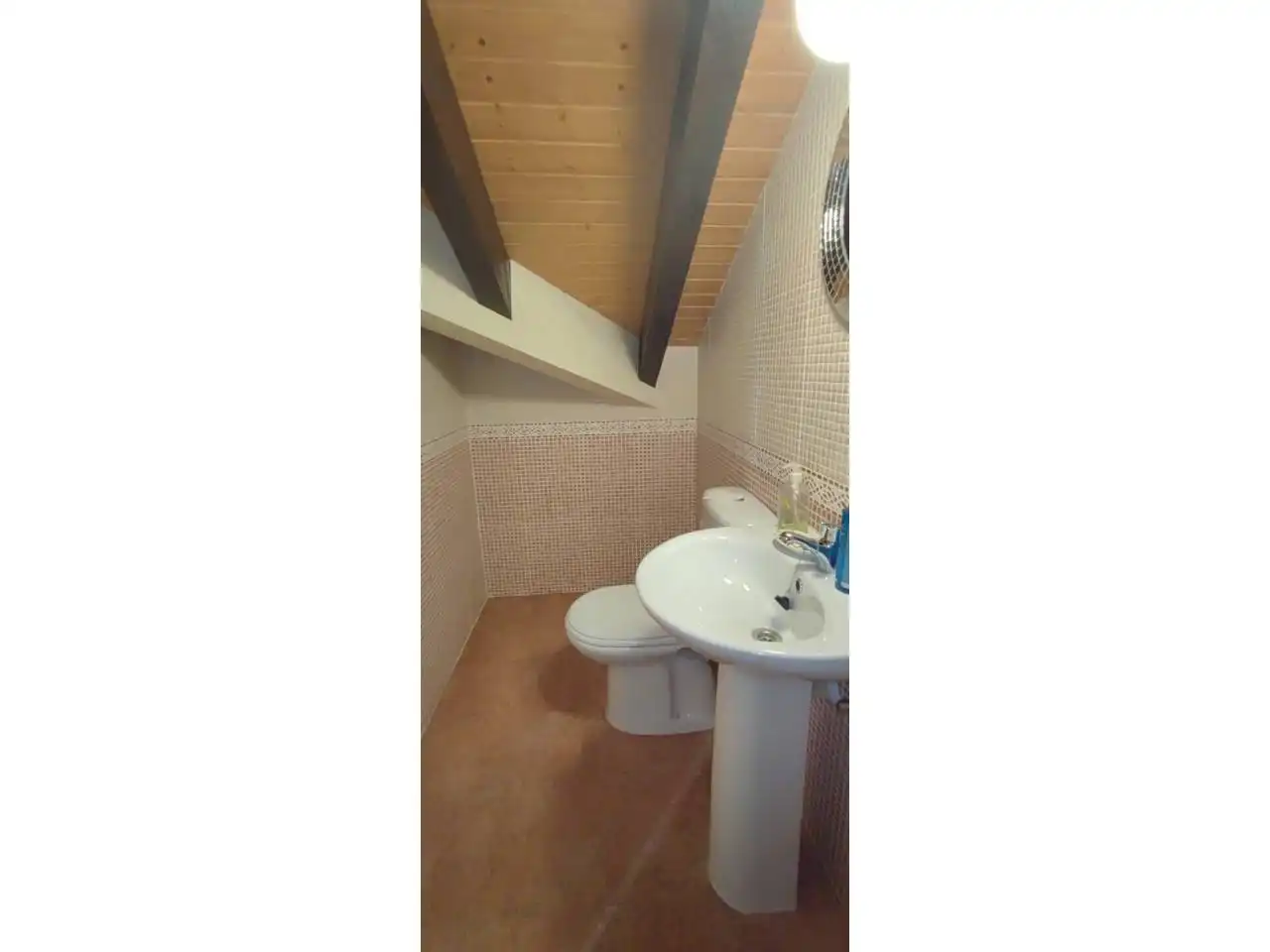 Bany de Dúplex en venda en Llanes amb Jardí privat, Terrassa i Moblat