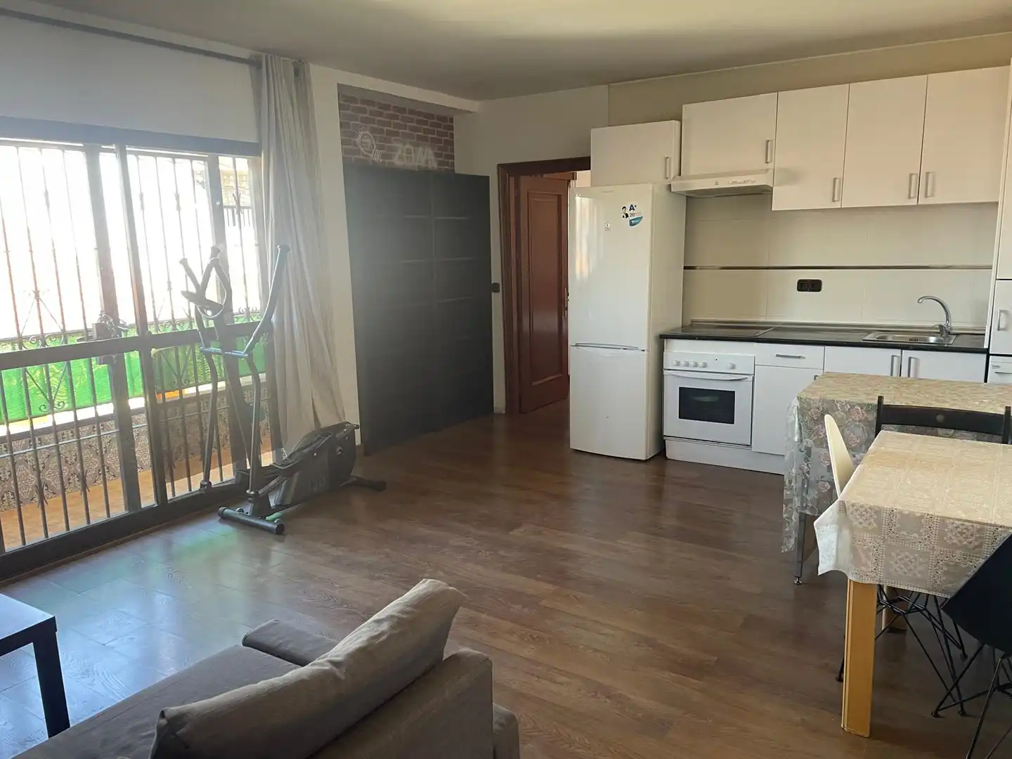 Kitchen of Flat for rent in Málaga  with Air Conditioner, Terrace and Furnished