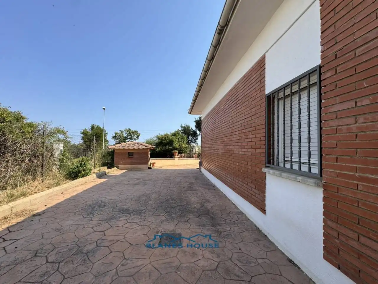 Casa amb piscina en venda a Avenida Argimont 0, imagen 33