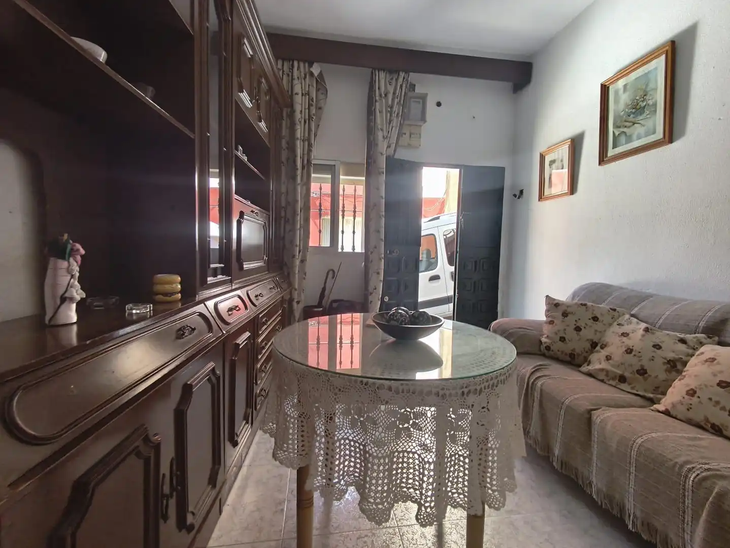 Living room of Detached homes for sale in Algeciras  with Terrace and Furnished