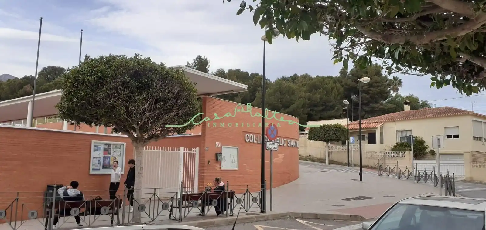 Local commercial à louer à La Nucia Pueblo